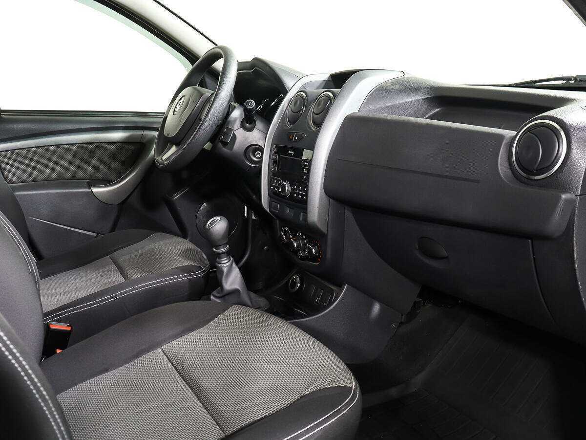 Renault Duster б/у, 2018, Механическая. Фото: #9