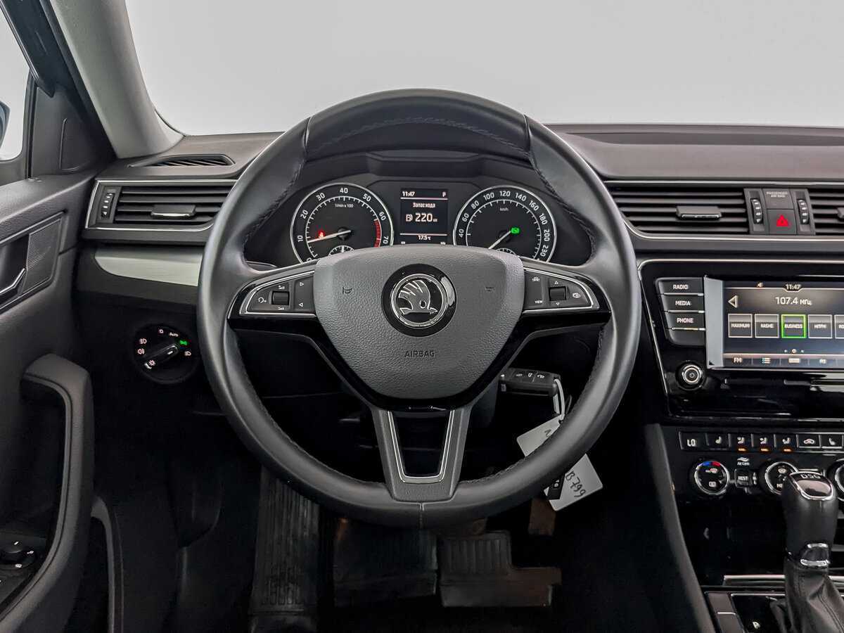 Skoda Superb б/у, 2019, Роботизированная. Фото: #16
