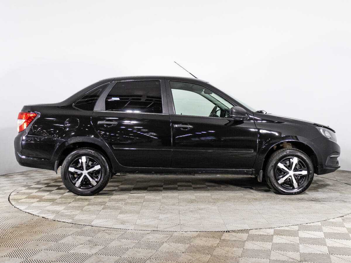 Lada (ВАЗ) Granta б/у, 2019, Механическая. Фото: #3