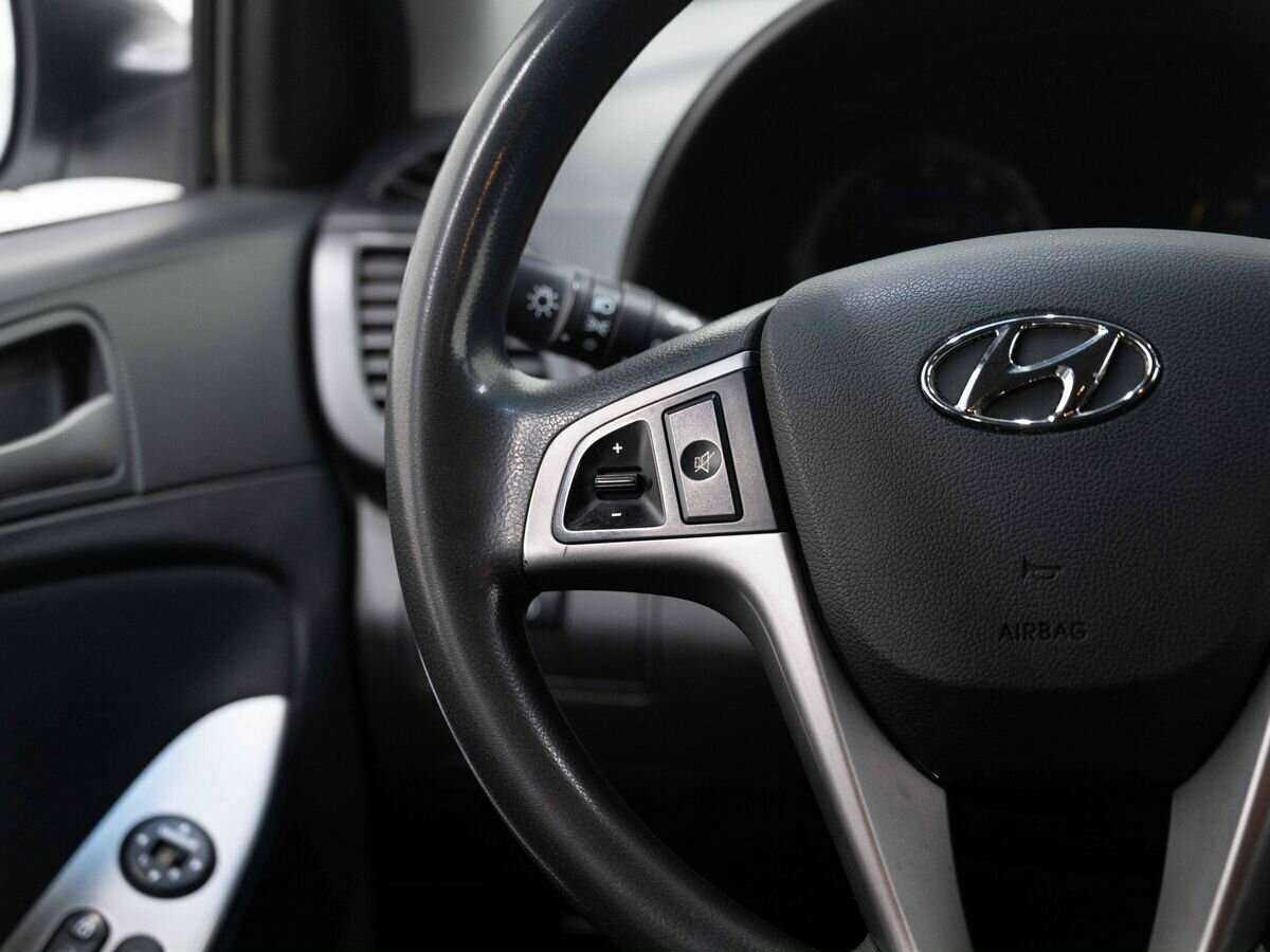 Hyundai Solaris б/у, 2014, Автоматическая. Фото: #15