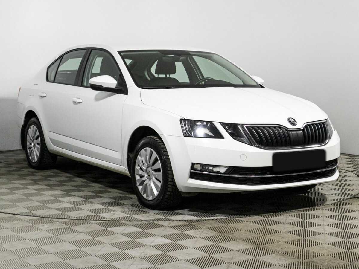 Skoda Octavia б/у, 2019, Автоматическая. Фото: #2