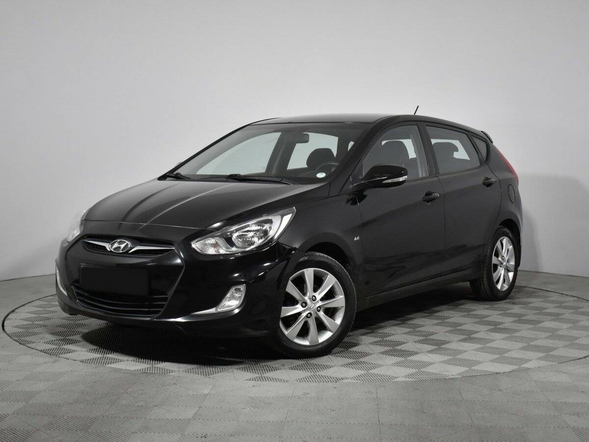 Hyundai Solaris б/у, 2012, Автоматическая. Посмотреть фото
