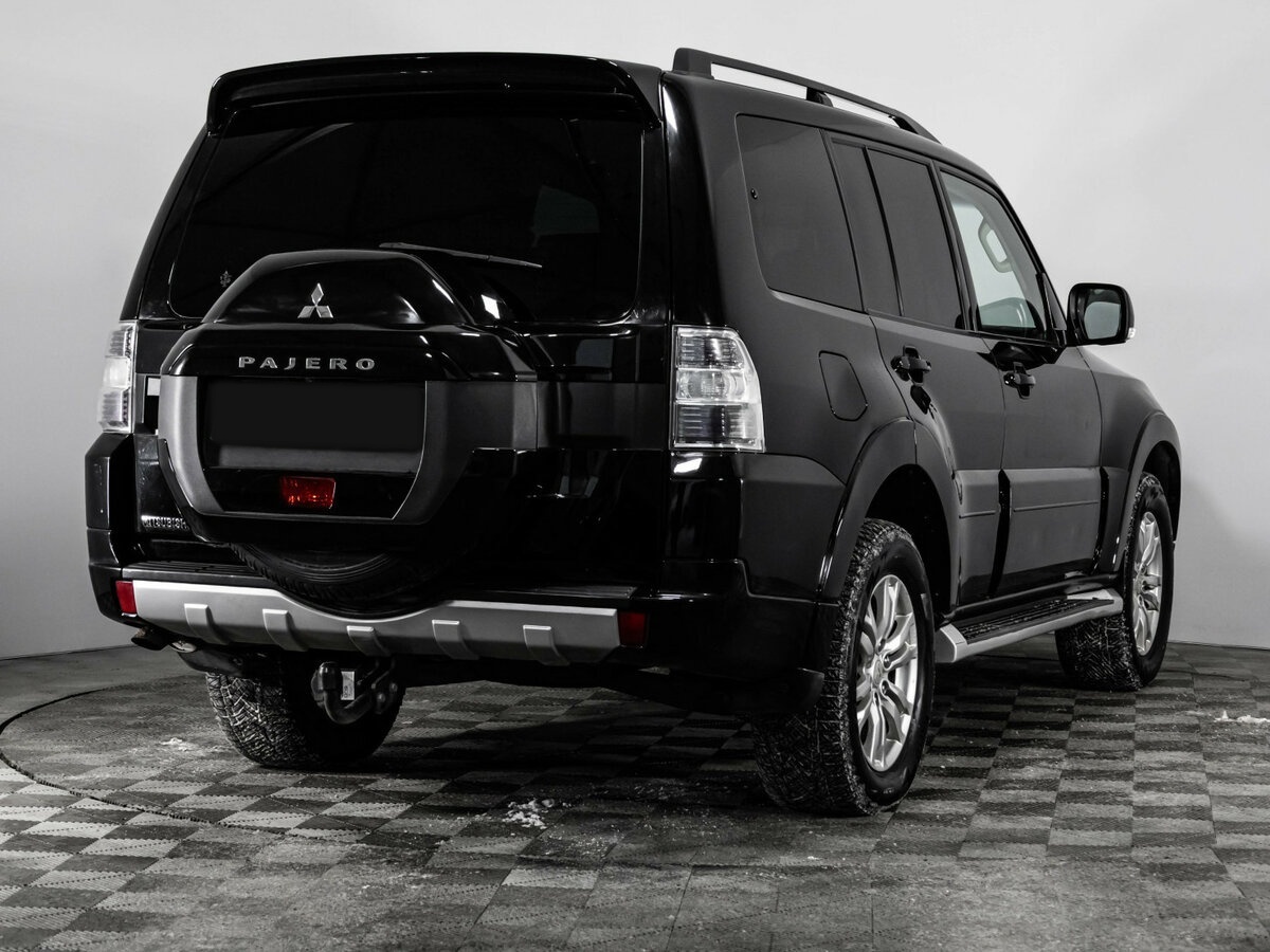 Mitsubishi Pajero б/у, 2014, Автоматическая. Фото: #3