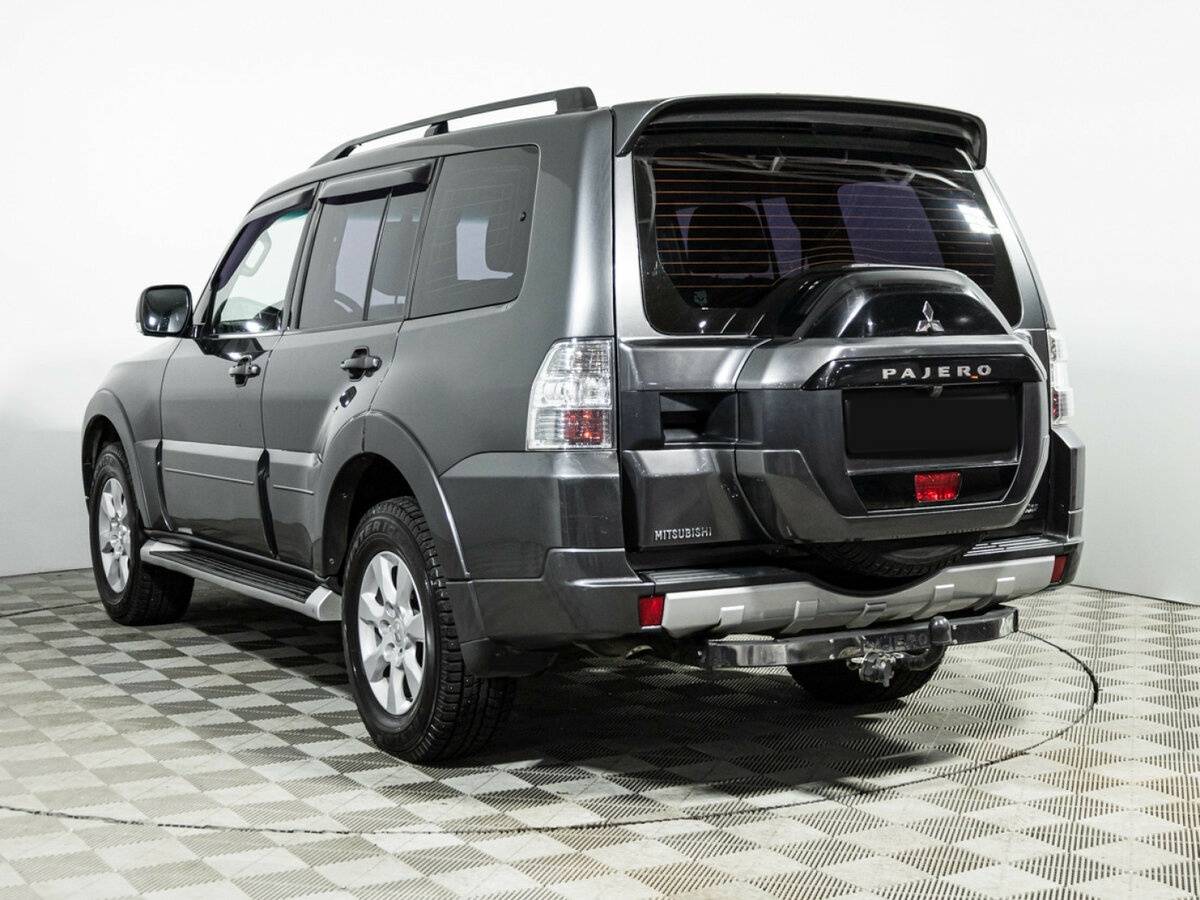 Mitsubishi Pajero б/у, 2015, Автоматическая. Фото: #5