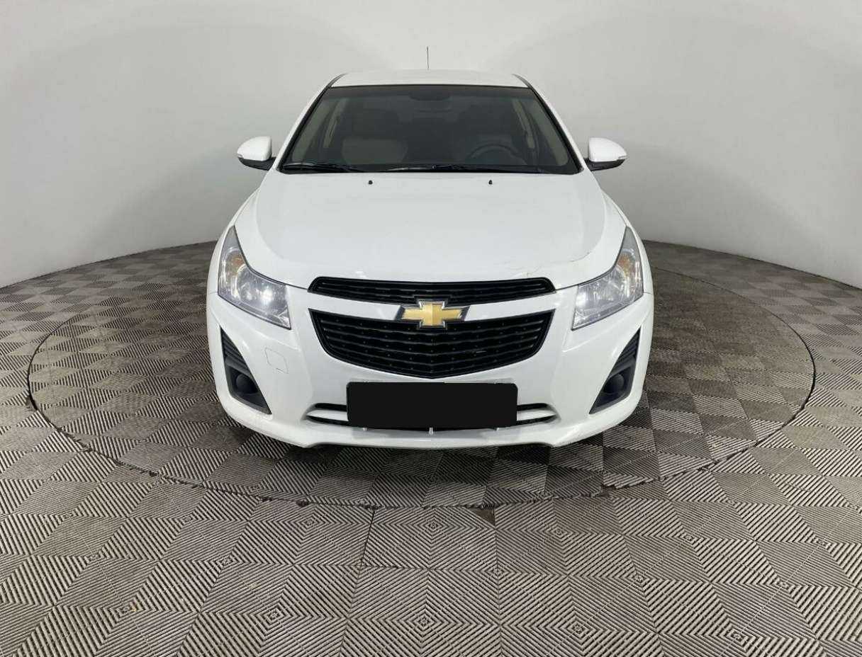Chevrolet Cruze б/у, 2014, Механическая. Фото: #1