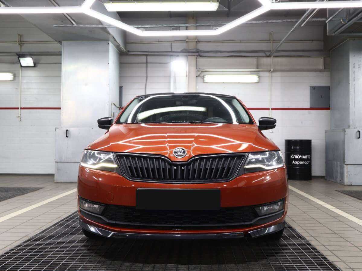 Skoda Rapid б/у, 2018, Роботизированная. Фото: #2