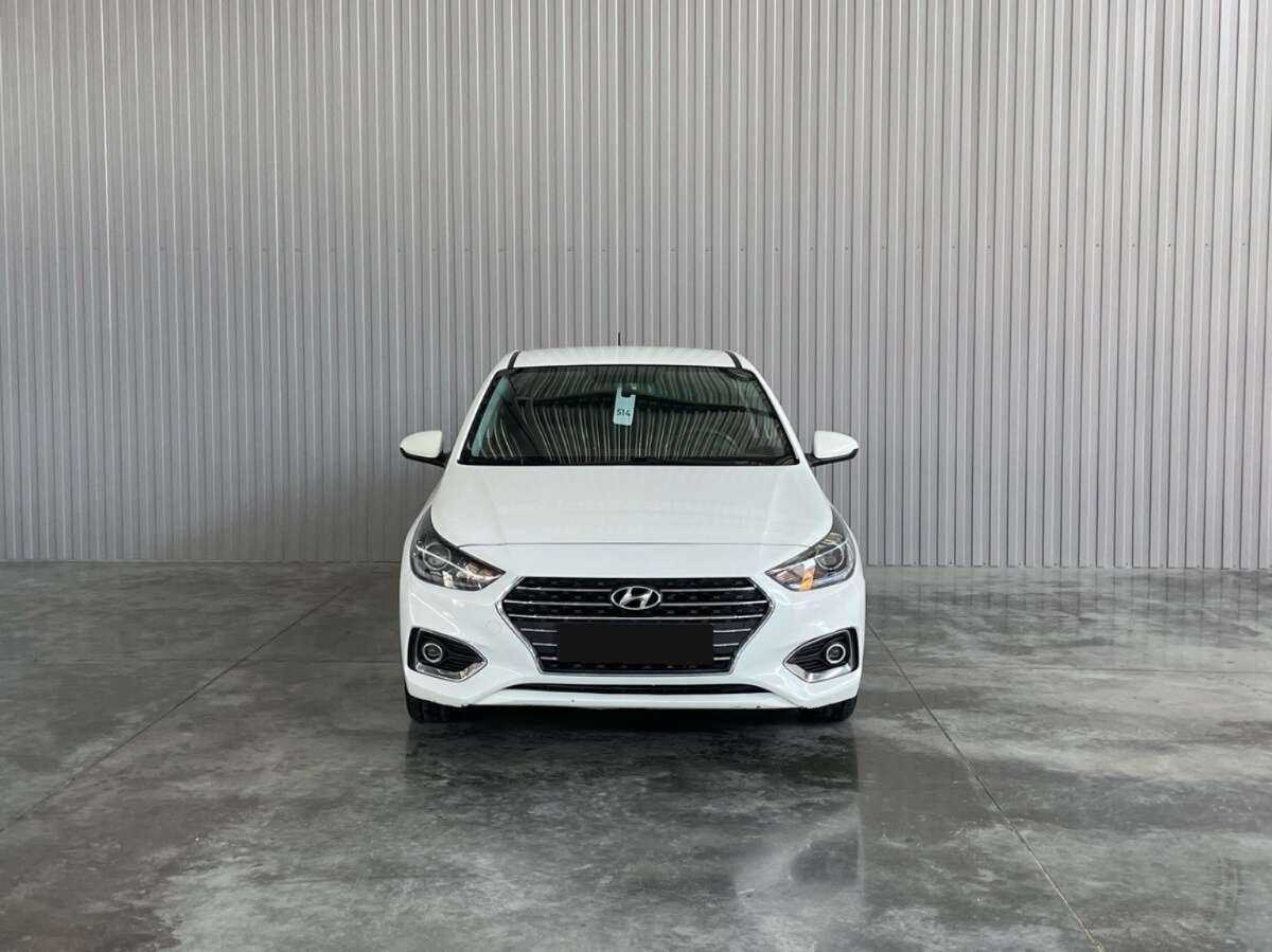 Hyundai Solaris б/у, 2018, Автоматическая. Фото: #1