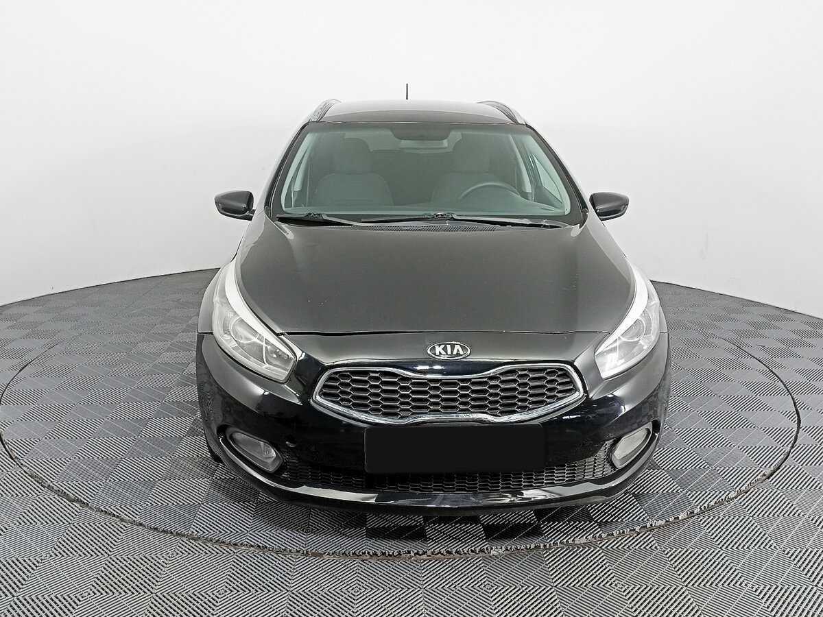Kia Ceed б/у, 2015, Механическая. Фото: #1