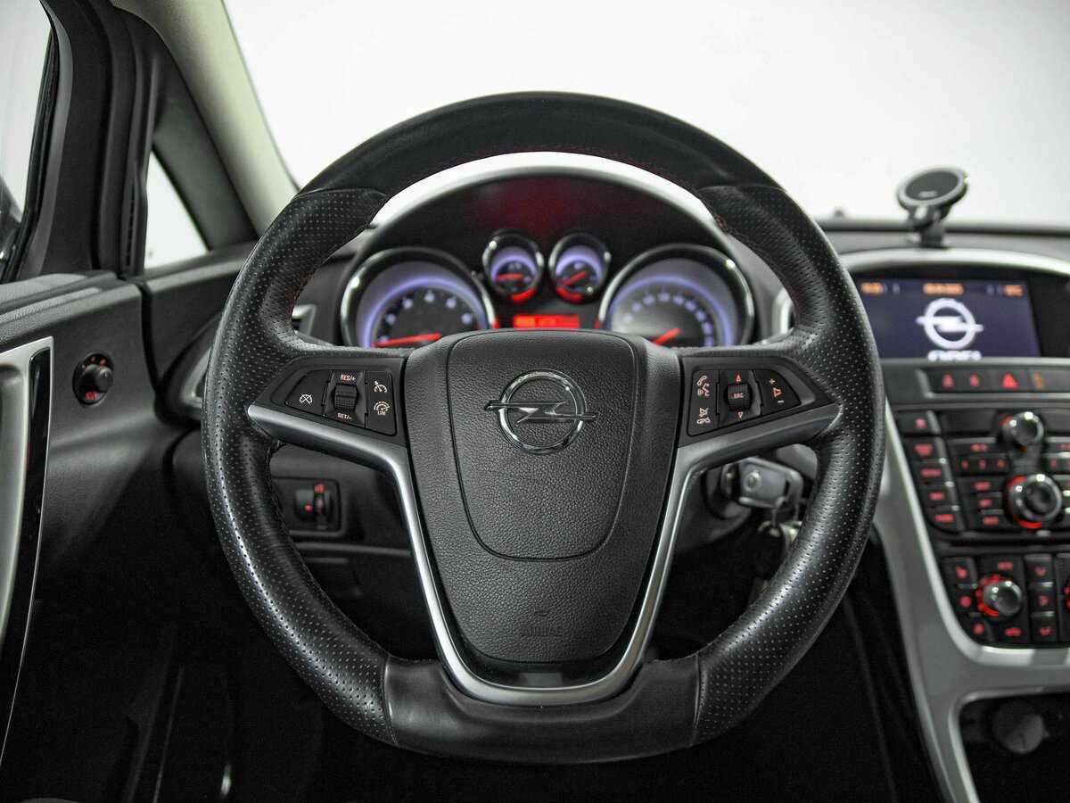Opel Astra б/у, 2012, Механическая. Фото: #7