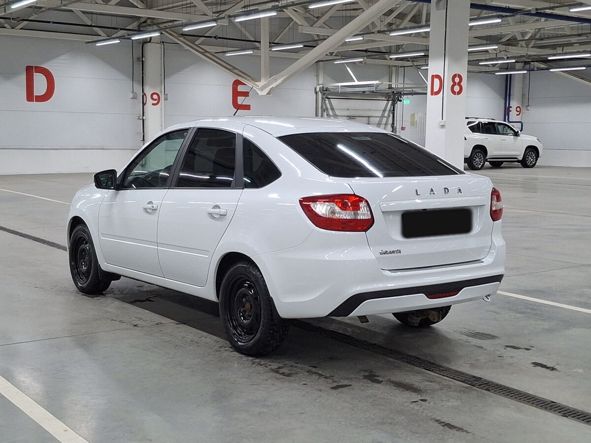 Lada (ВАЗ) Granta б/у, 2023, Механическая. Фото: #6
