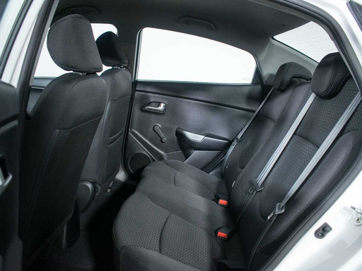 Kia Rio б/у, 2015, Механическая. Фото: #9