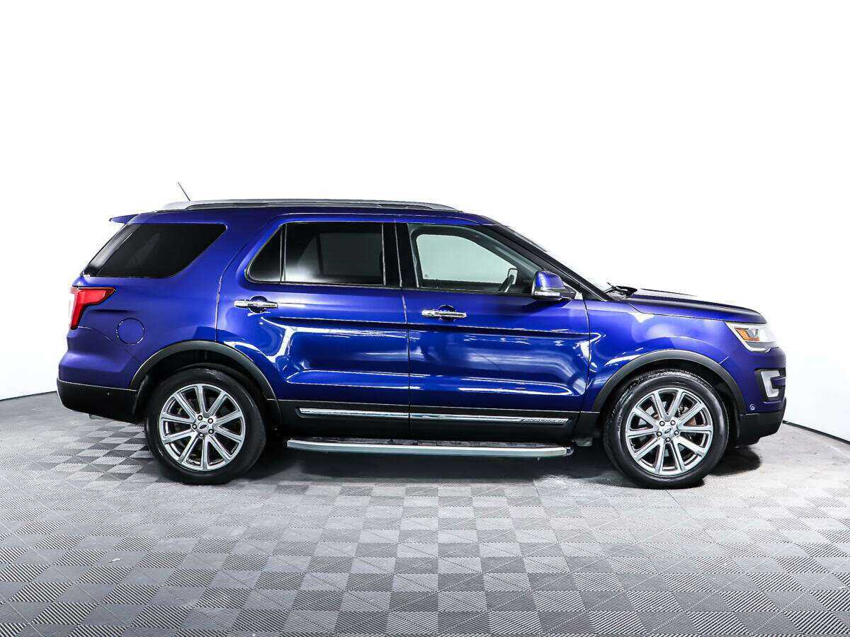 Ford Explorer б/у, 2017, Автоматическая. Фото: #2