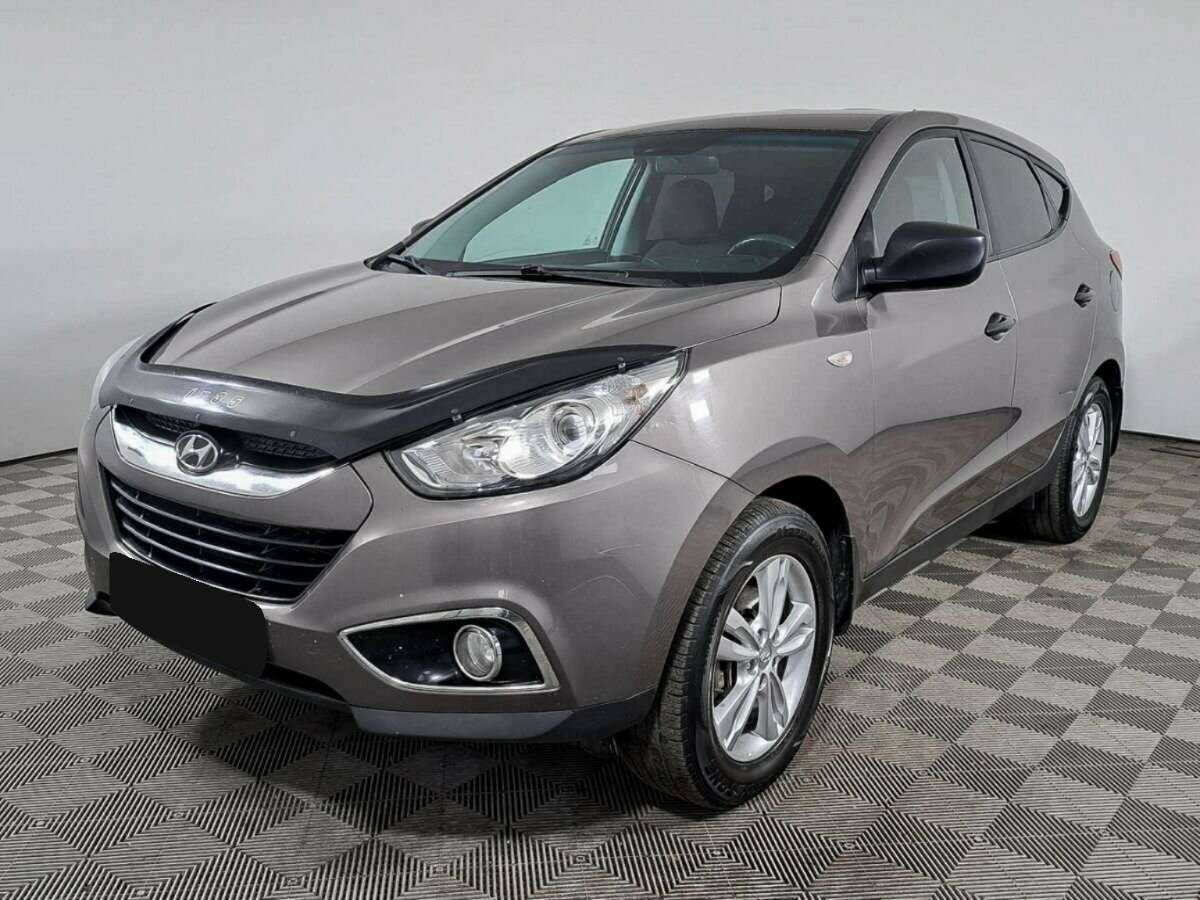 Hyundai ix35 б/у, 2013, Механическая. Посмотреть фото
