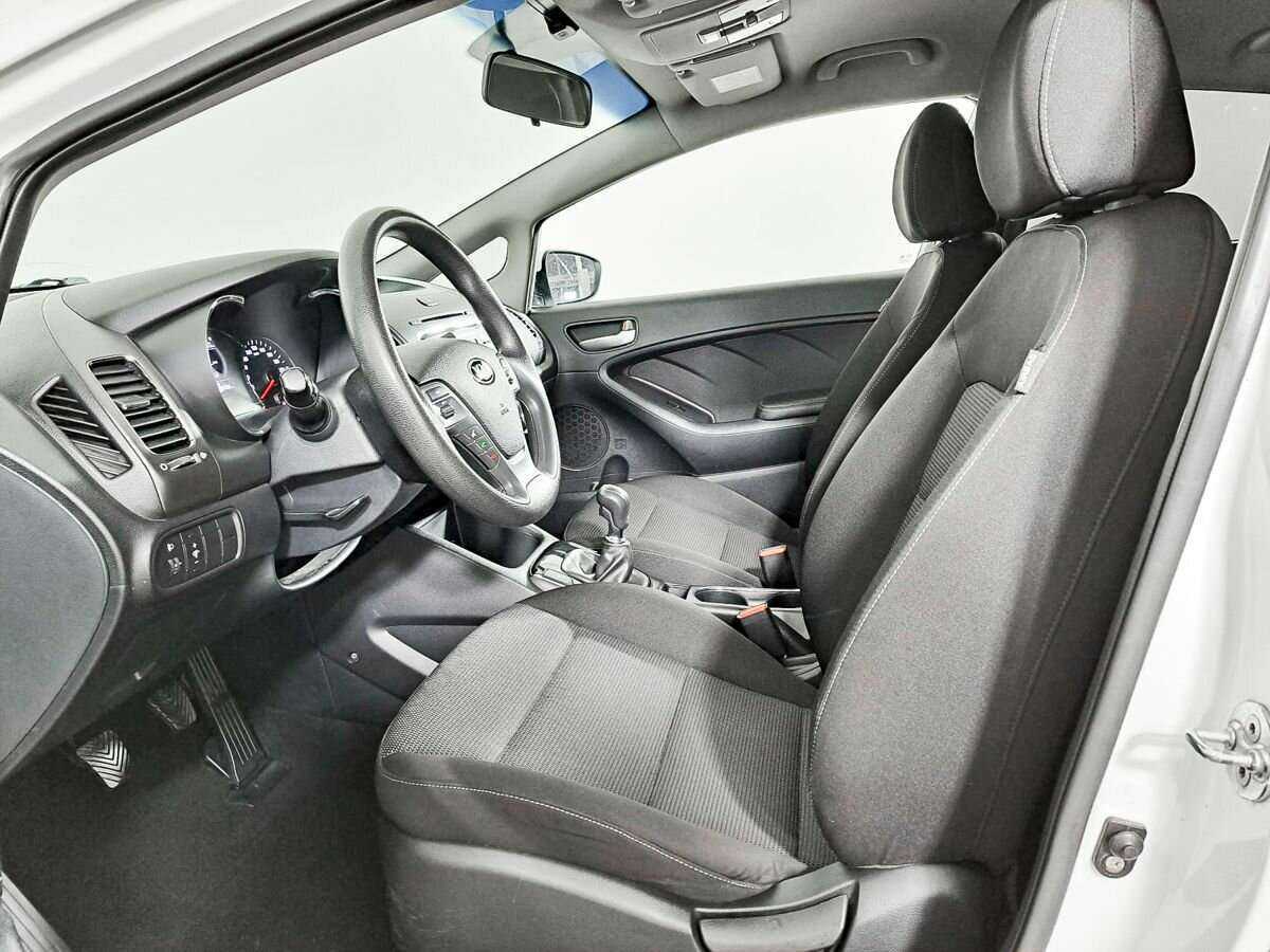 Kia Cerato б/у, 2017, Механическая. Фото: #13