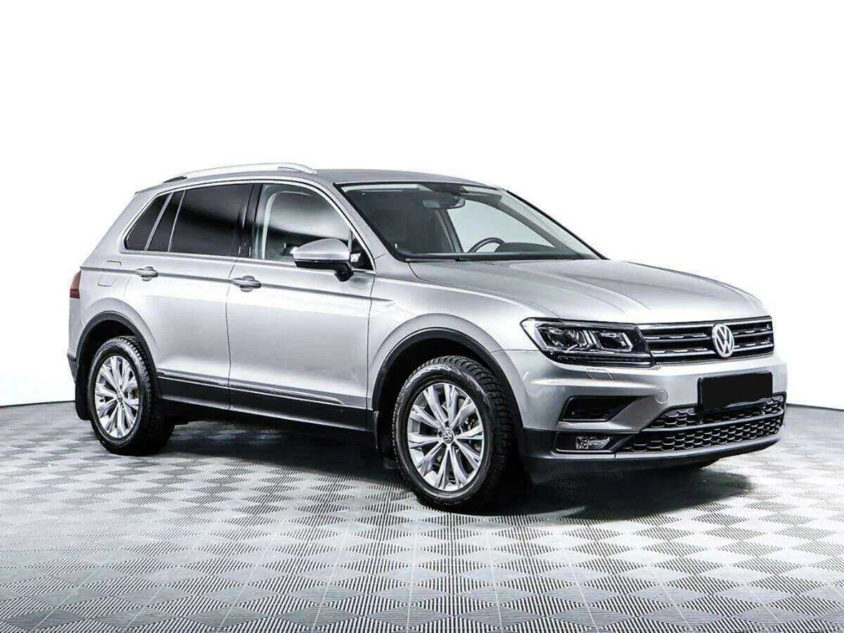 Volkswagen Tiguan б/у, 2017, Роботизированная. Фото: #2