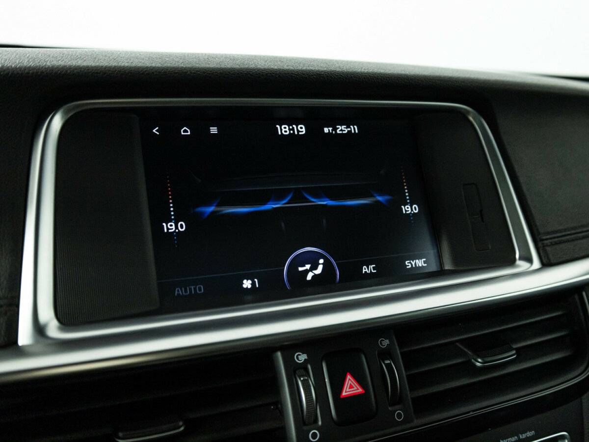 Kia Optima б/у, 2019, Автоматическая. Фото: #18