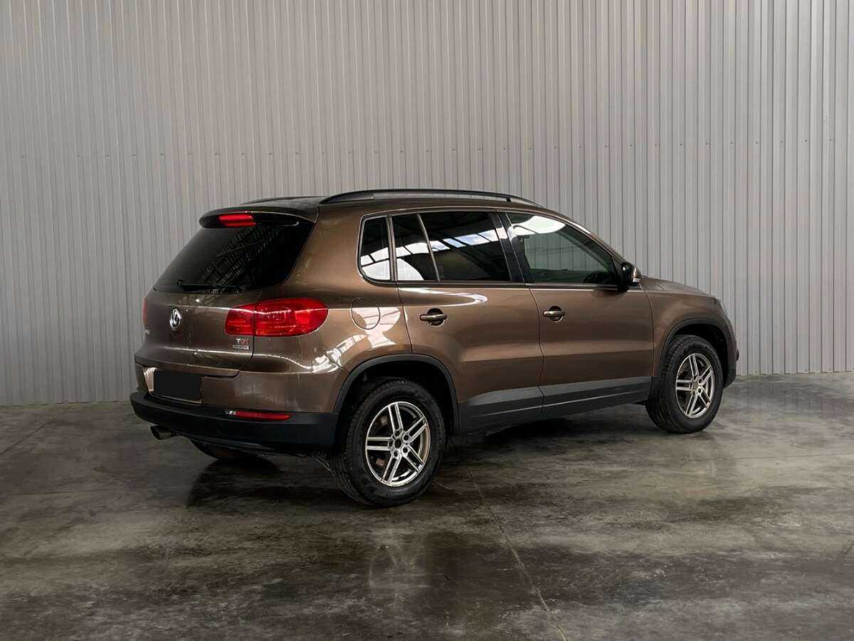Volkswagen Tiguan б/у, 2014, Роботизированная. Фото: #4