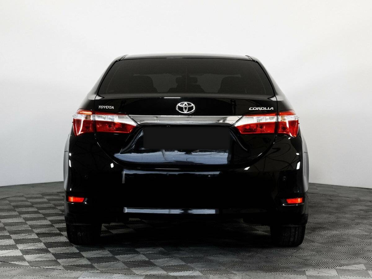 Toyota Corolla б/у, 2013, Механическая. Фото: #5