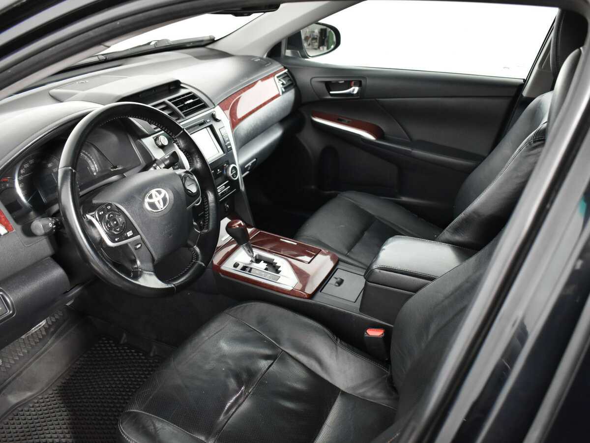 Toyota Camry б/у, 2013, Автоматическая. Фото: #6