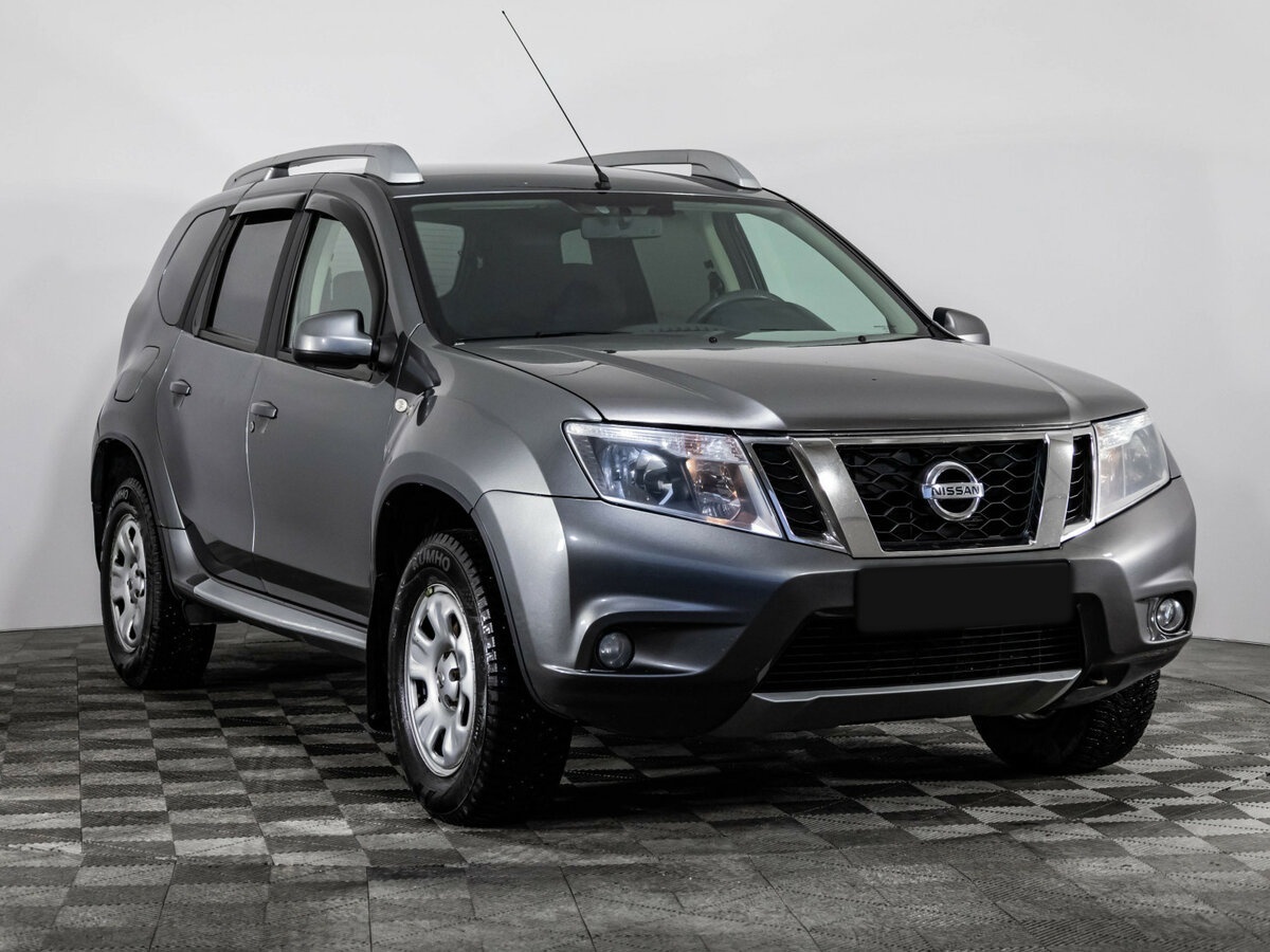 Nissan Terrano б/у, 2018, Механическая. Фото: #2