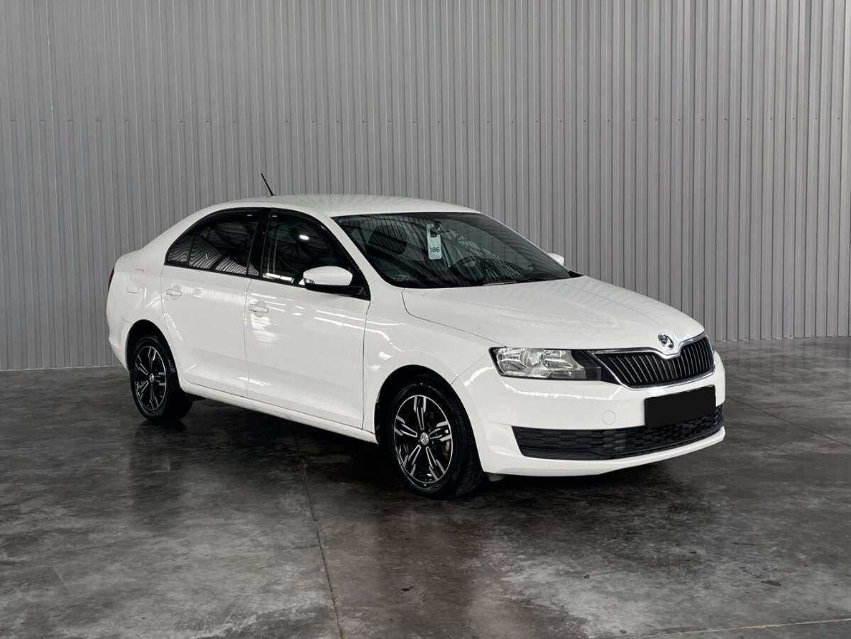 Skoda Rapid б/у, 2019, Механическая. Фото: #2