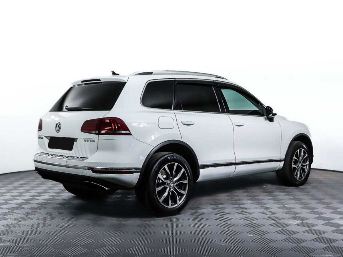 Volkswagen Touareg б/у, 2014, Автоматическая. Фото: #4