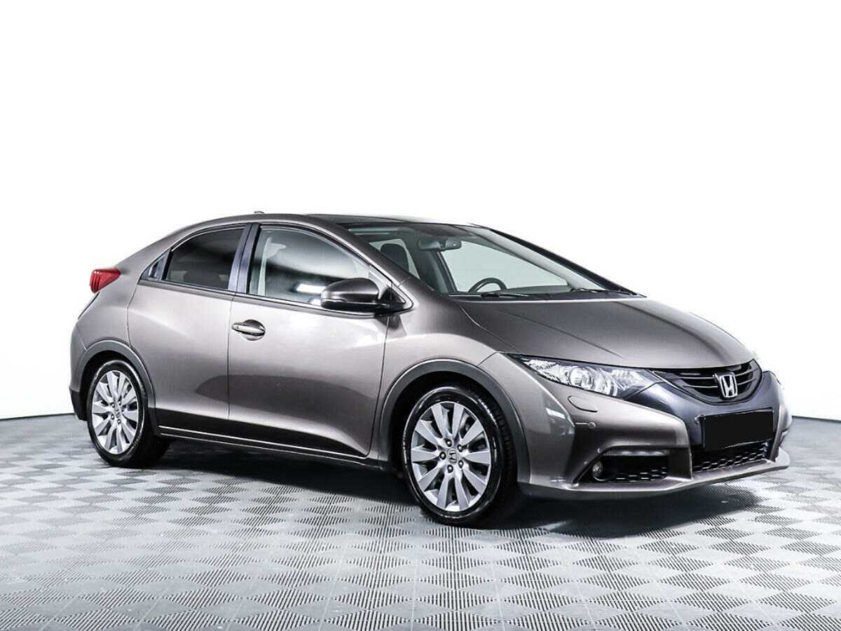 Honda Civic б/у, 2013, Автоматическая. Фото: #2