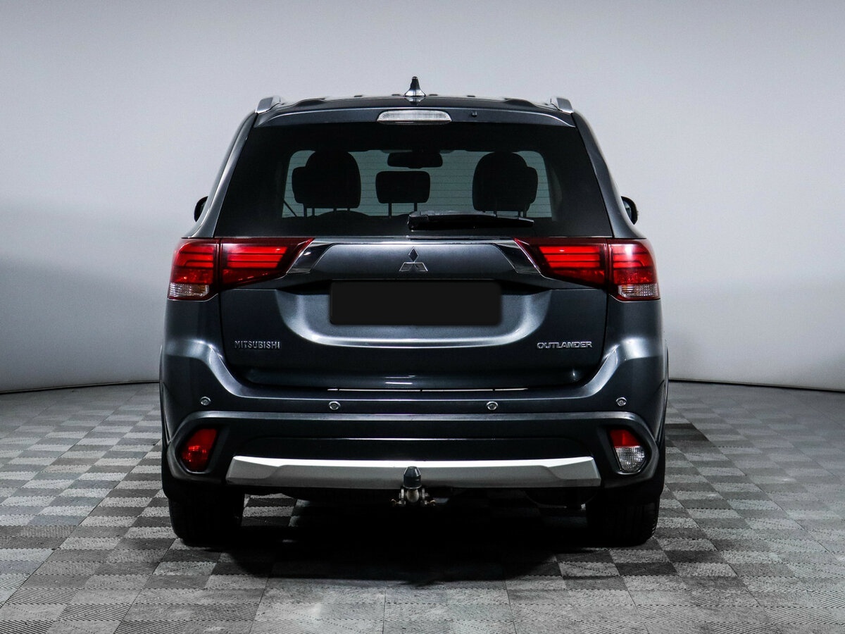 Mitsubishi Outlander б/у, 2018, Вариатор. Фото: #3