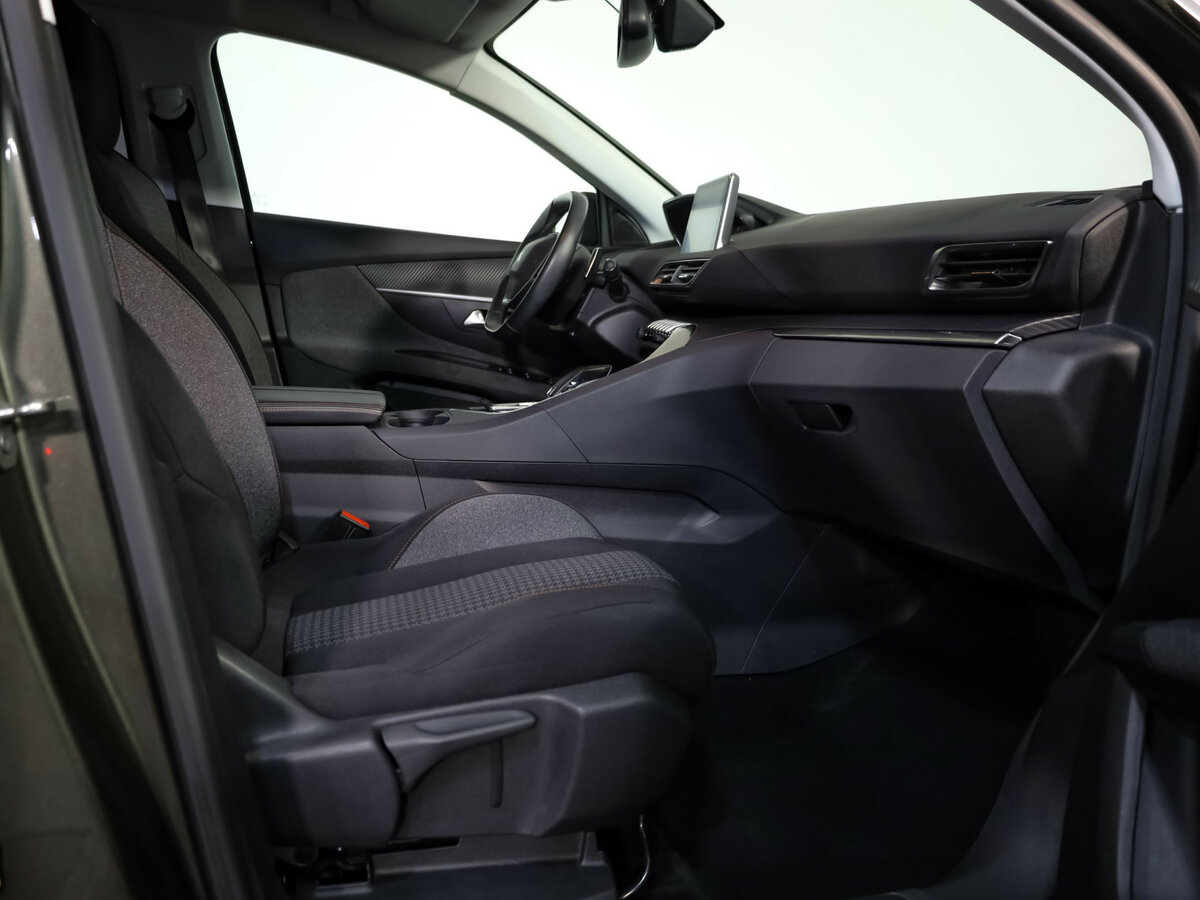 Peugeot 3008 б/у, 2020, Автоматическая. Фото: #22