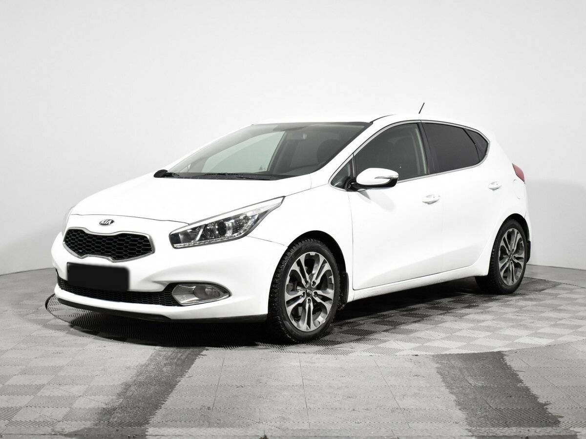 Kia Ceed б/у, 2013, Автоматическая. Фото: #0