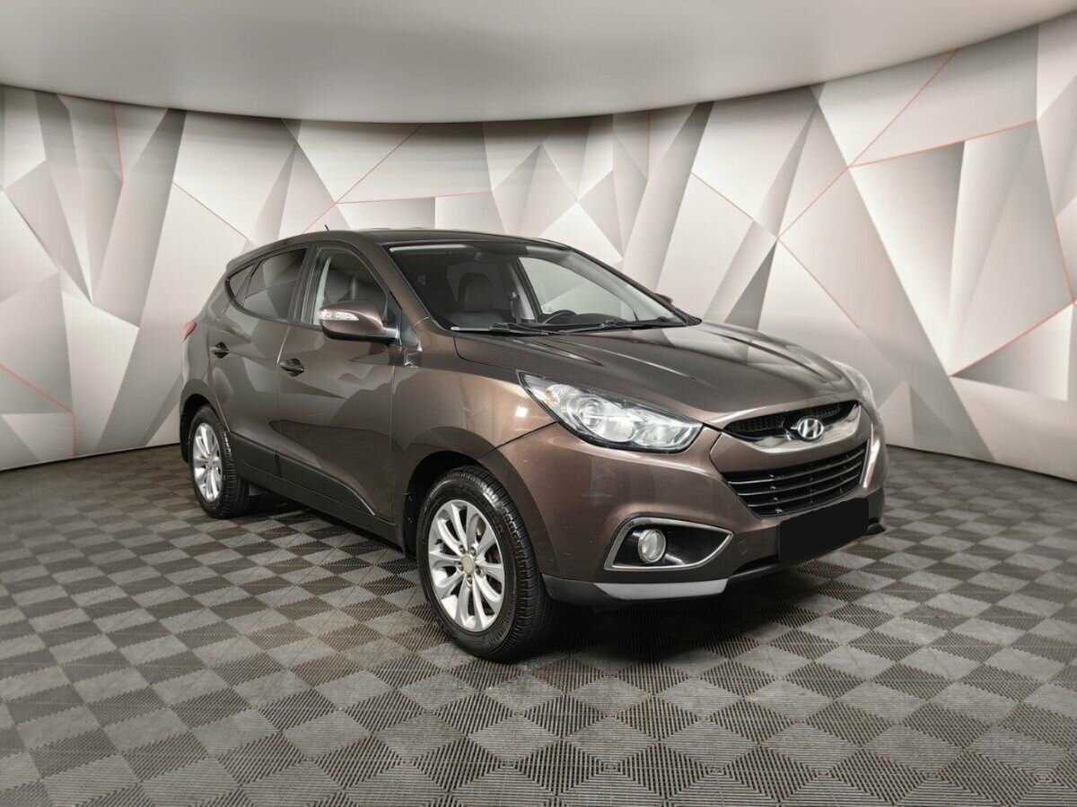 Hyundai ix35 б/у, 2013, Автоматическая. Фото: #2