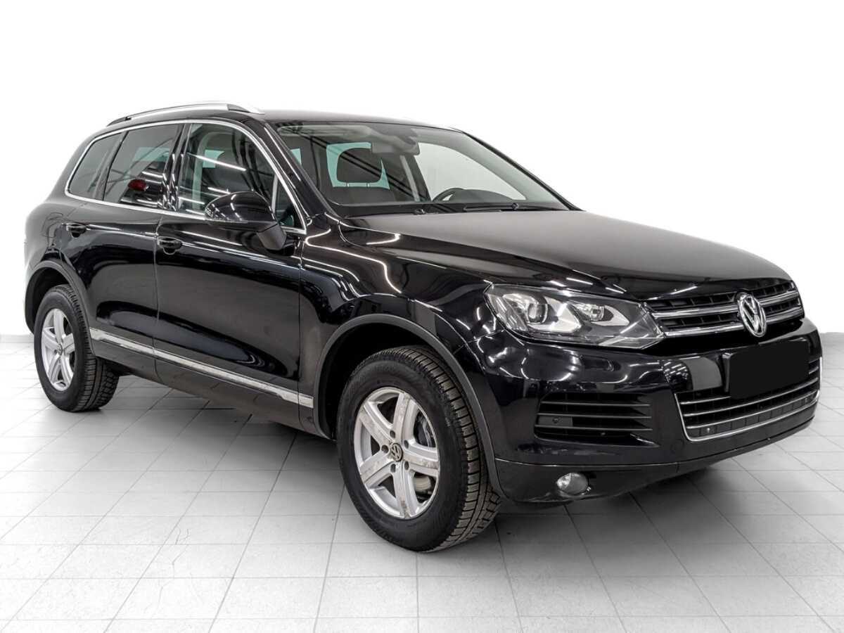 Volkswagen Touareg б/у, 2013, Автоматическая. Фото: #2
