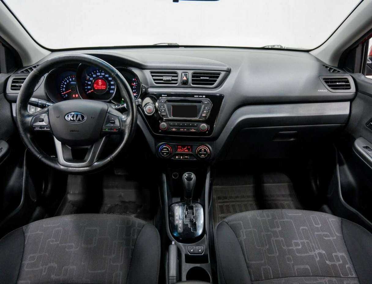 Kia Rio б/у, 2013, Автоматическая. Фото: #8