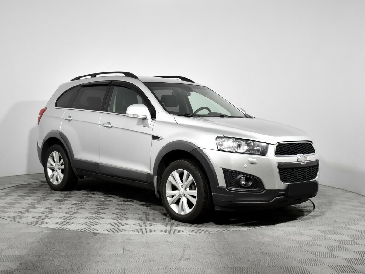 Chevrolet Captiva б/у, 2013, Автоматическая. Фото: #1
