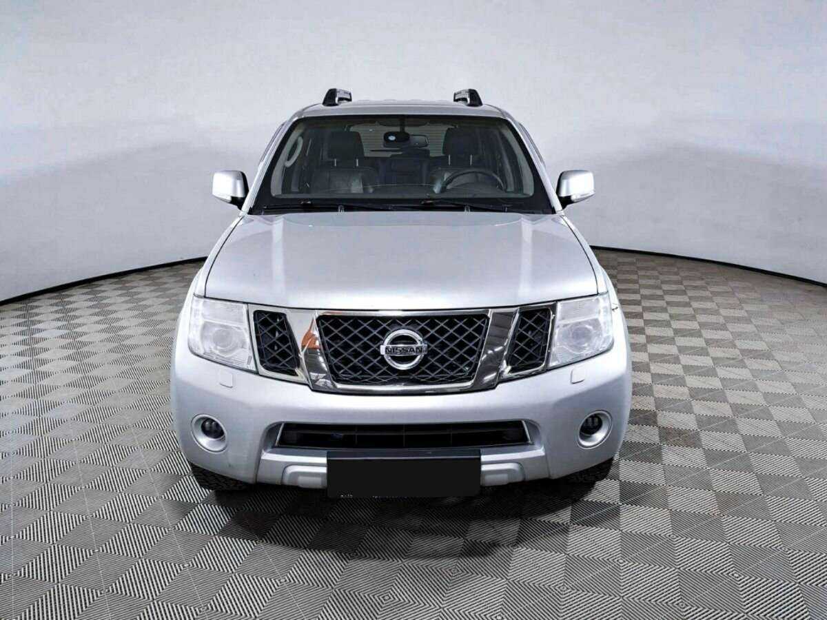 Nissan Pathfinder б/у, 2012, Автоматическая. Фото: #1