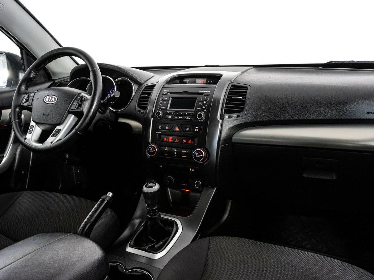 Kia Sorento б/у, 2012, Механическая. Фото: #8