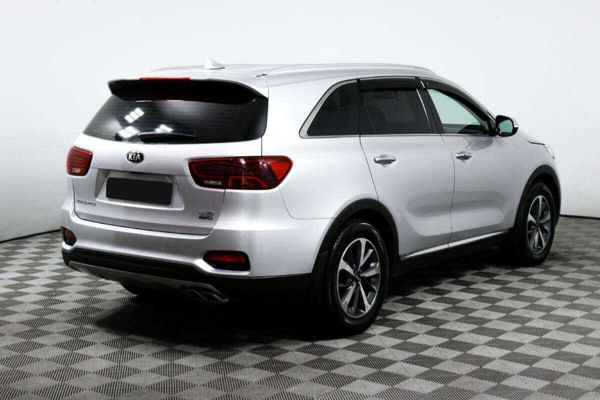 Kia Sorento б/у, 2018, Автоматическая. Фото: #4