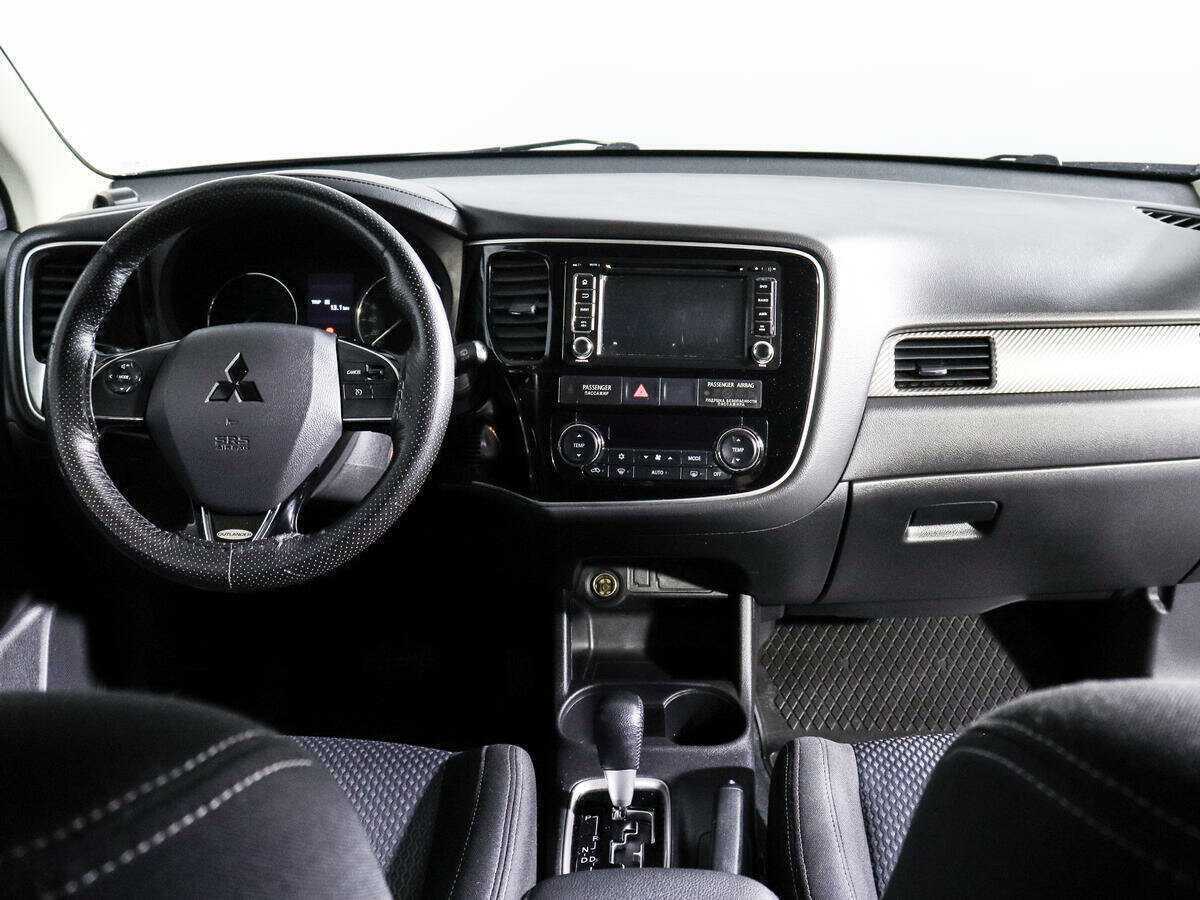Mitsubishi Outlander б/у, 2016, Вариатор. Фото: #10