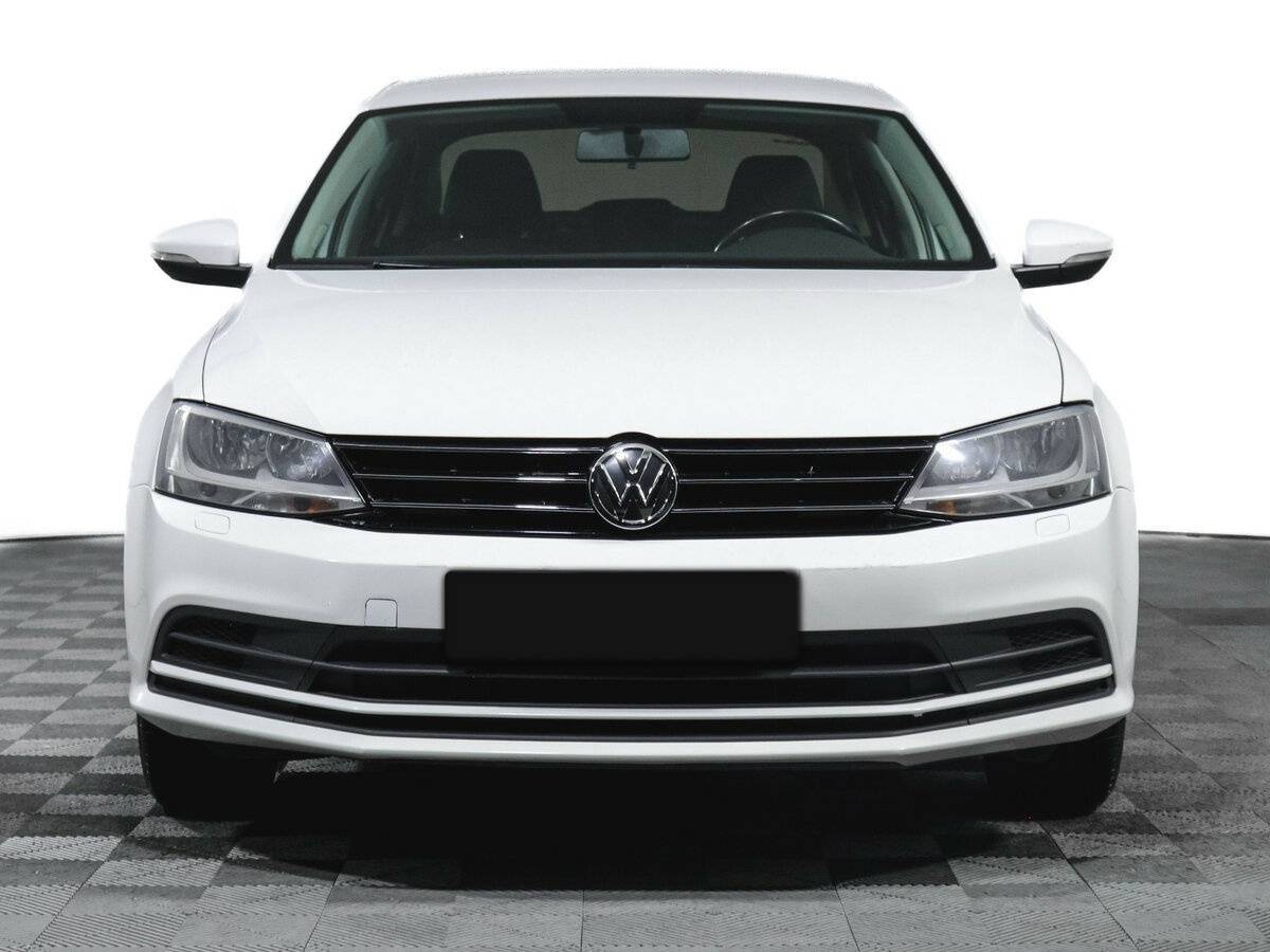 Volkswagen Jetta б/у, 2016, Автоматическая. Фото: #1