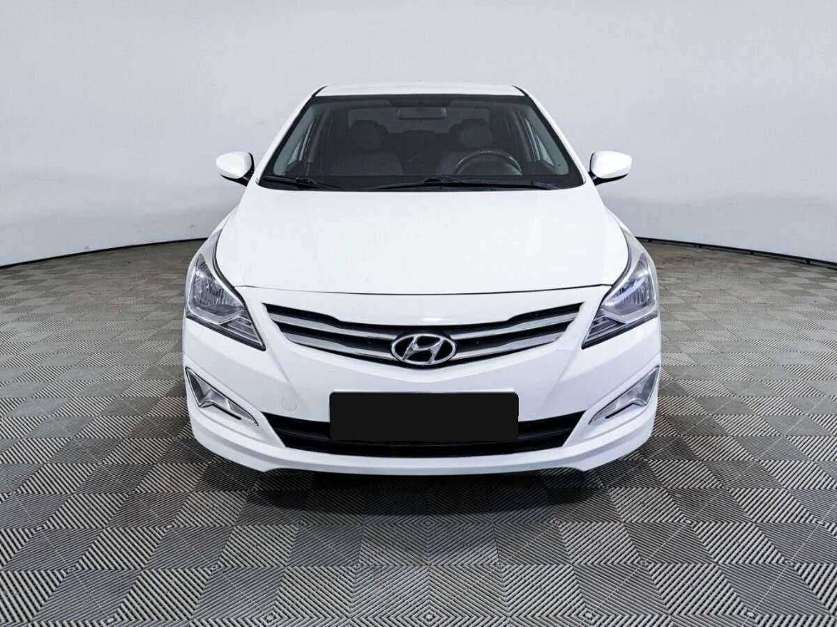 Hyundai Solaris б/у, 2016, Механическая. Фото: #1