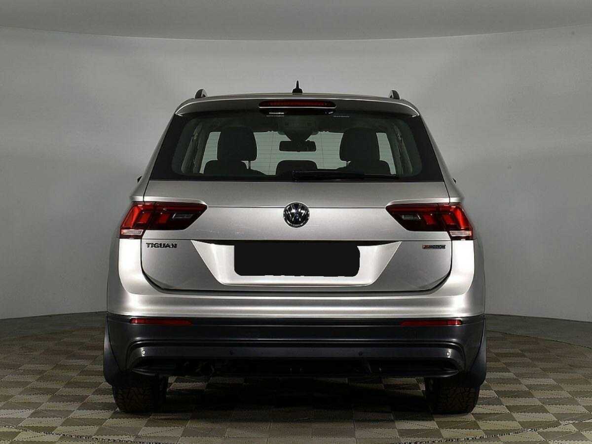 Volkswagen Tiguan б/у, 2020, Роботизированная. Фото: #3