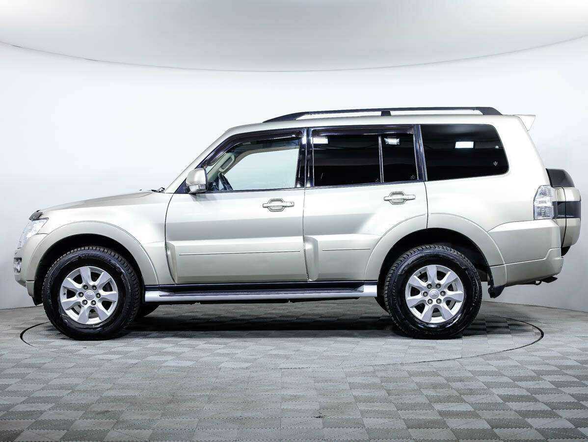 Mitsubishi Pajero б/у, 2014, Автоматическая. Фото: #6