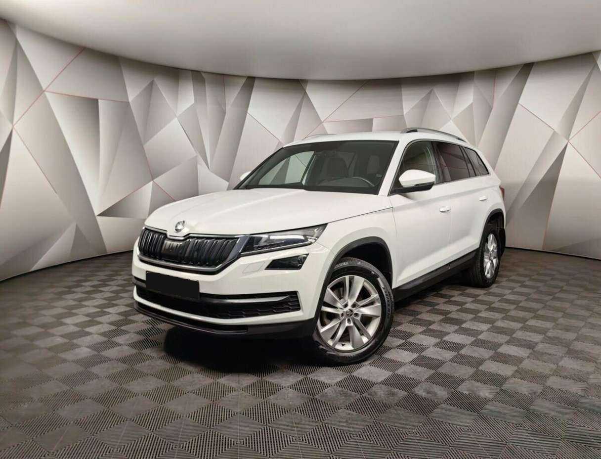 Skoda Kodiaq б/у, 2020, Роботизированная. Посмотреть фото