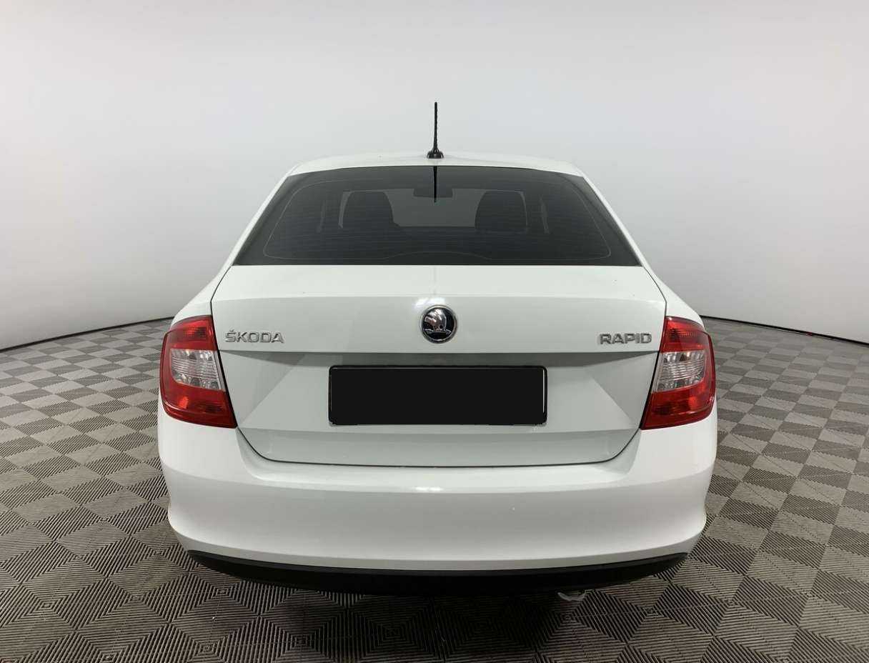 Skoda Rapid б/у, 2017, Механическая. Фото: #5