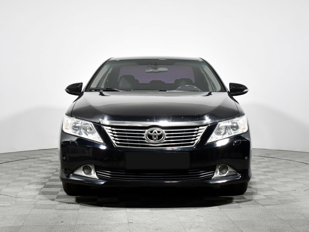Toyota Camry б/у, 2013, Автоматическая. Фото: #1