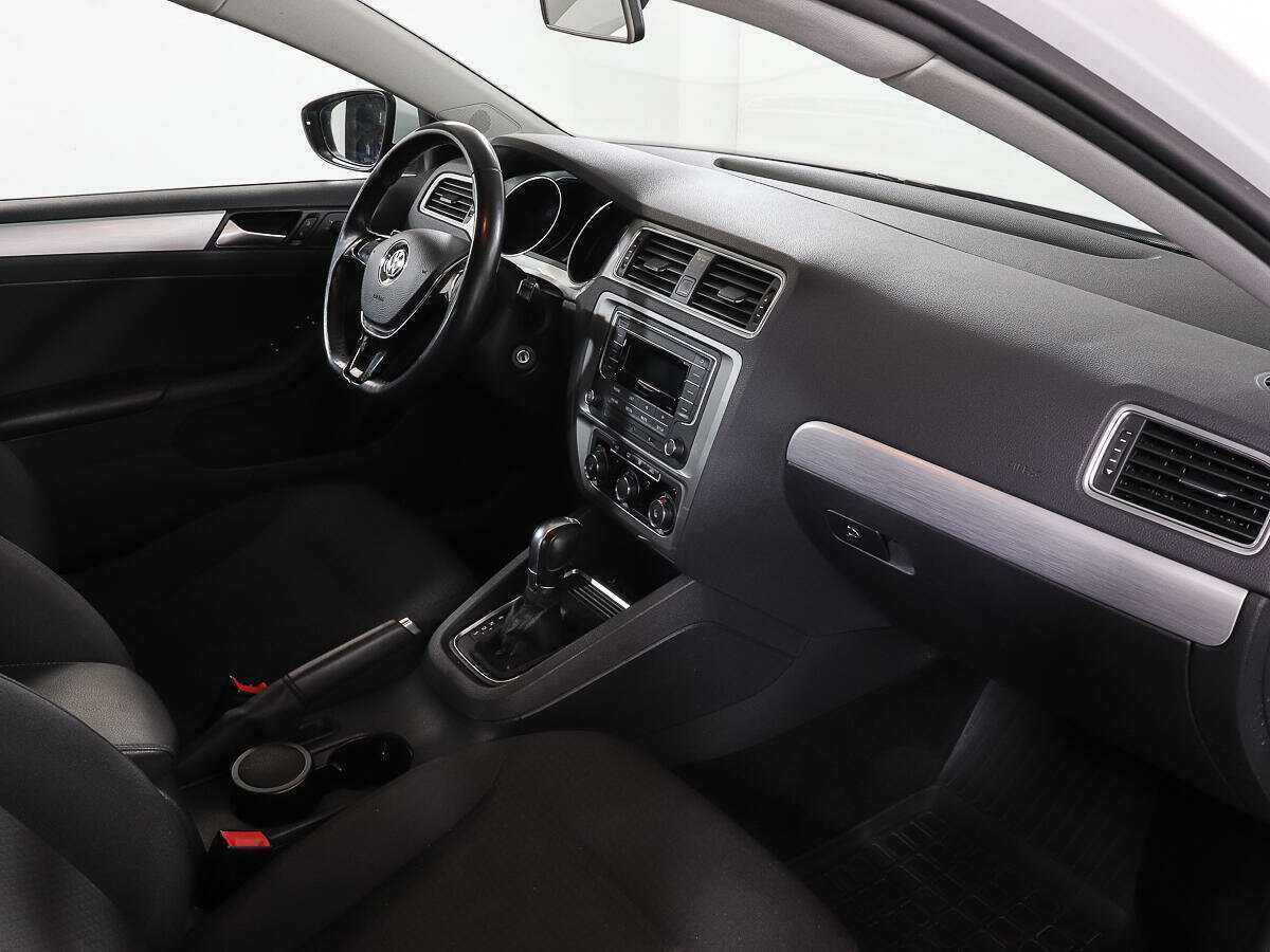 Volkswagen Jetta б/у, 2017, Роботизированная. Фото: #8