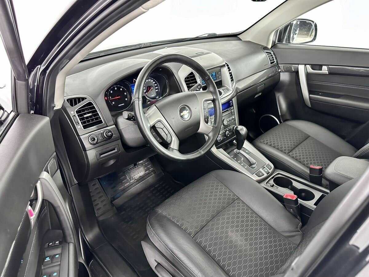 Chevrolet Captiva б/у, 2014, Автоматическая. Фото: #6