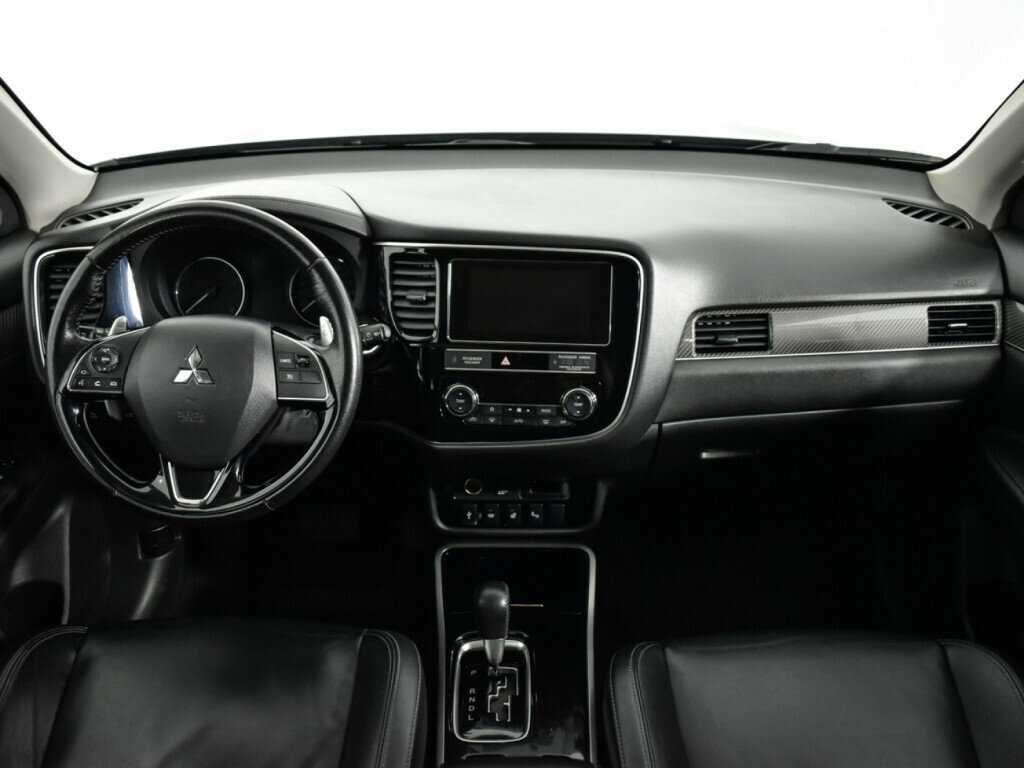 Mitsubishi Outlander б/у, 2018, Вариатор. Фото: #11