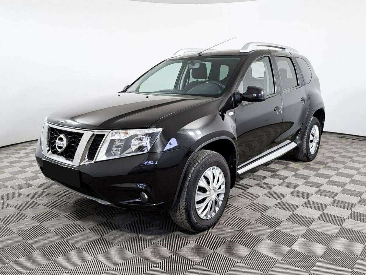 Nissan Terrano б/у, 2017, Автоматическая. Фото: #0