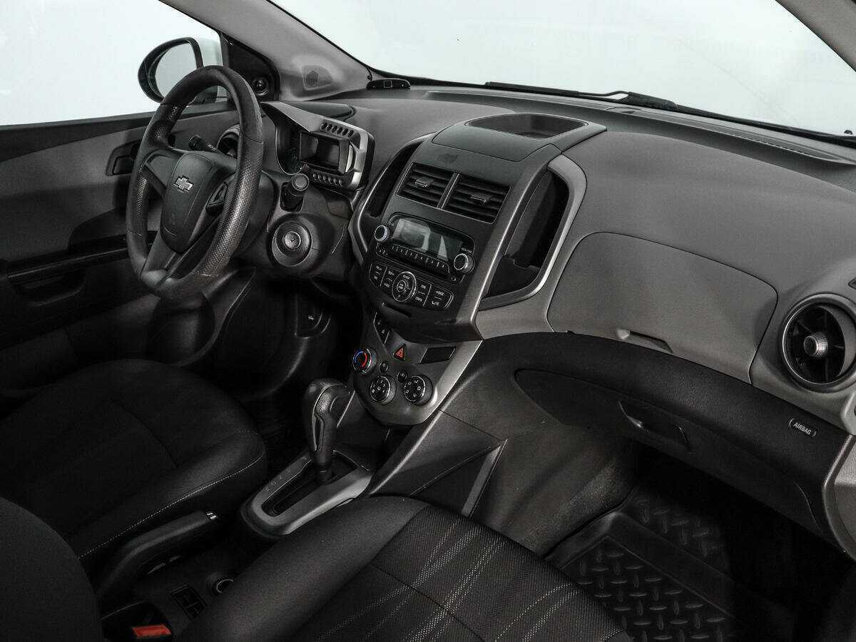 Chevrolet Aveo б/у, 2012, Автоматическая. Фото: #11